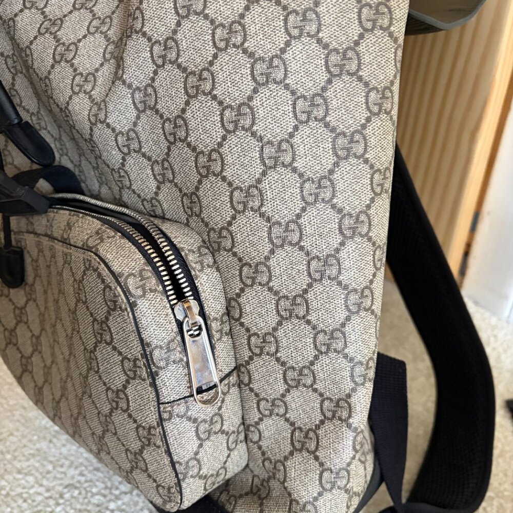 Gucci backpack - image 4